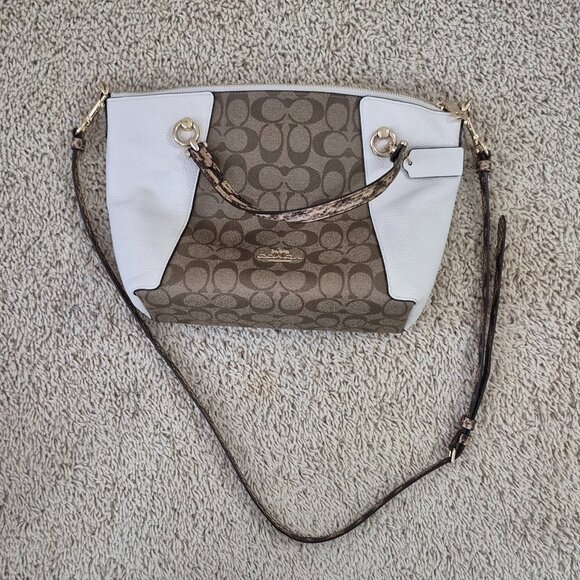 New Authentic Coach Kacey Satchel In Signature Canvas - Picture 1 of 5